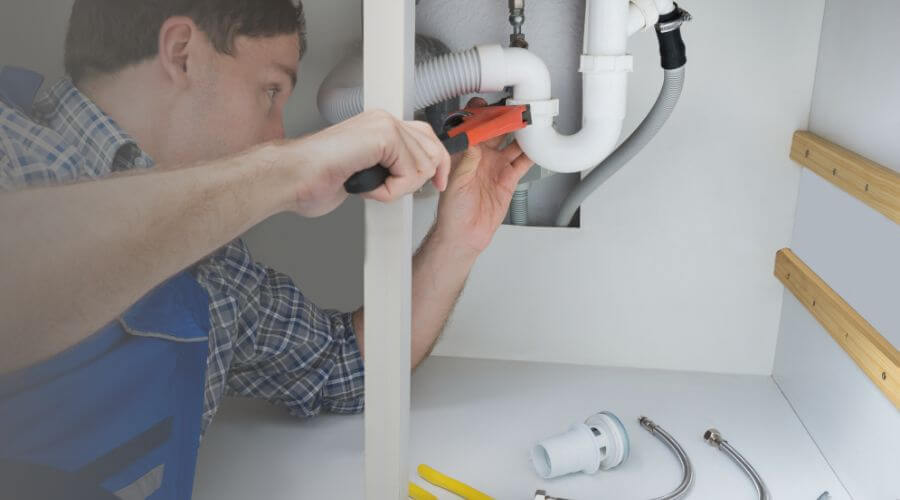 Professional Tankless Water Heater Installation in Raymond, MS